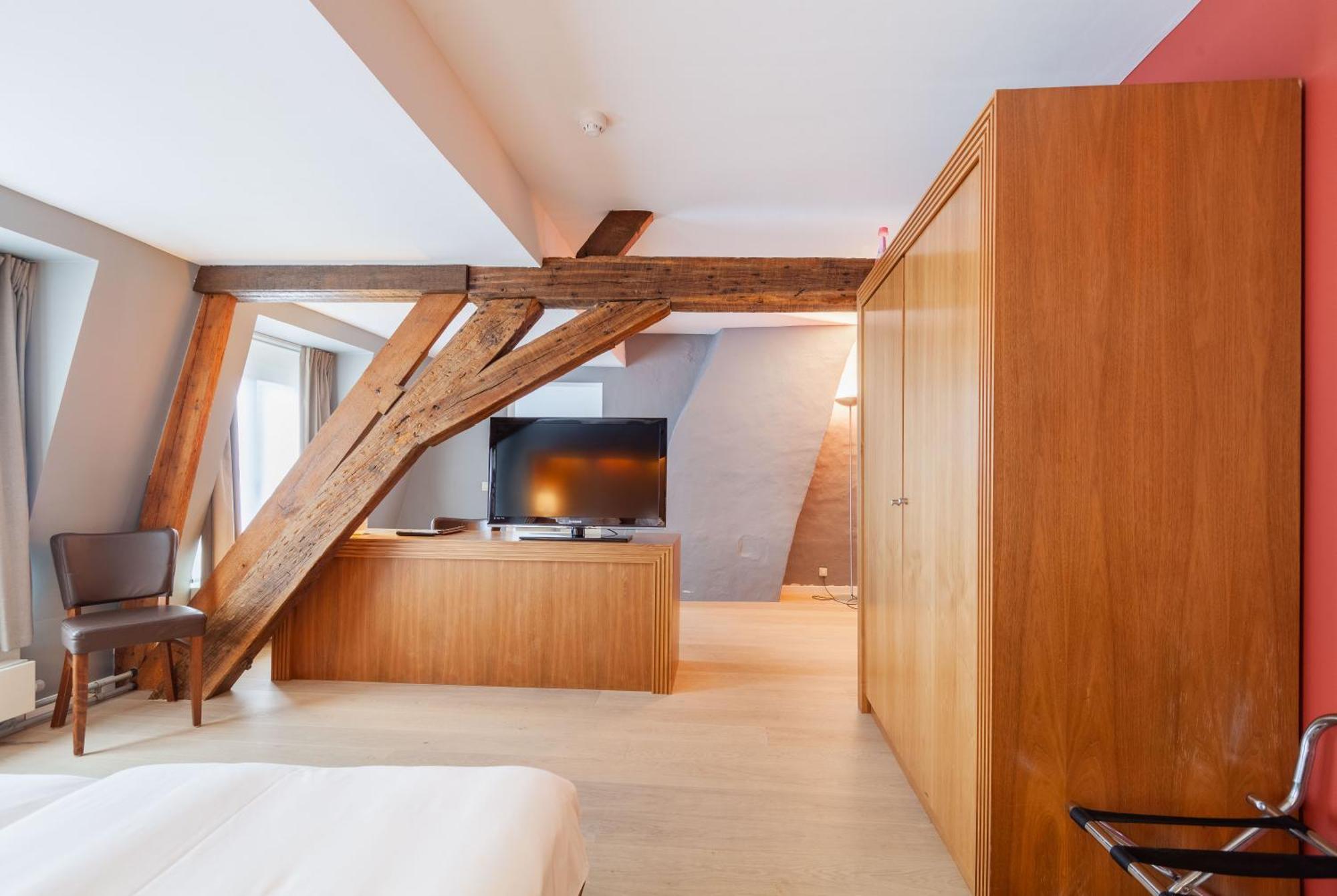 Hotel Hof Van Aragon เลียร์ ภายนอก รูปภาพ