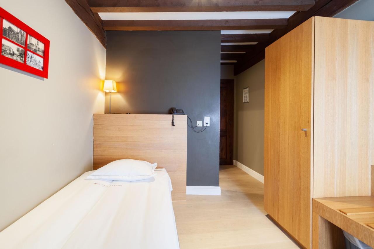 Hotel Hof Van Aragon เลียร์ ภายนอก รูปภาพ